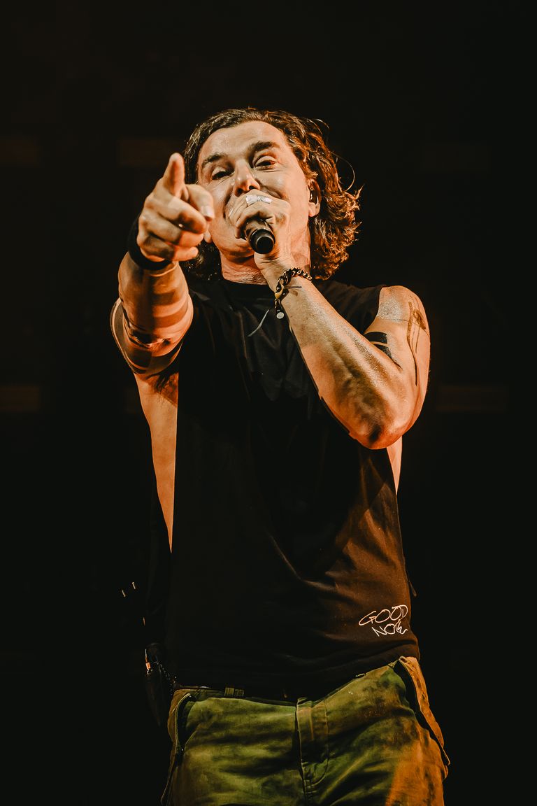 Bush performing live at AEC Theatre in Adelaide